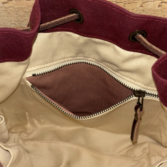 Thread and Canvas Company waxed canvas cinch top bucket bag cranberry - Picture 10 of 16